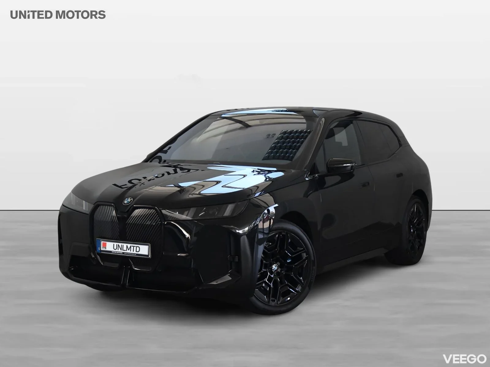 BMW iX xDrive60 M Sport Innovation Drag H/K 22" Park Assist