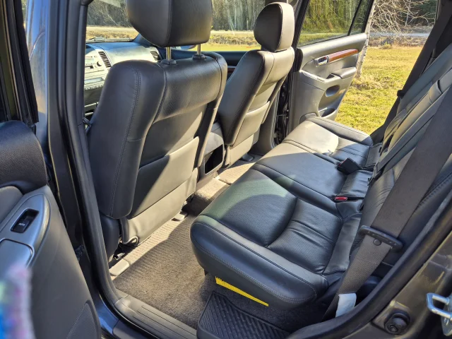 Image of Toyota Land Cruiser 120 3.0 127kW