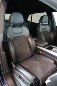 Audi Q8 210kW thumbnail