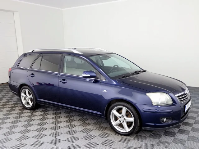 Image of Toyota Avensis 2.2 130kW