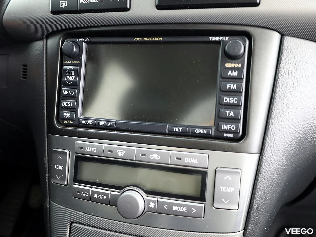 Toyota Avensis 2.2 130kW