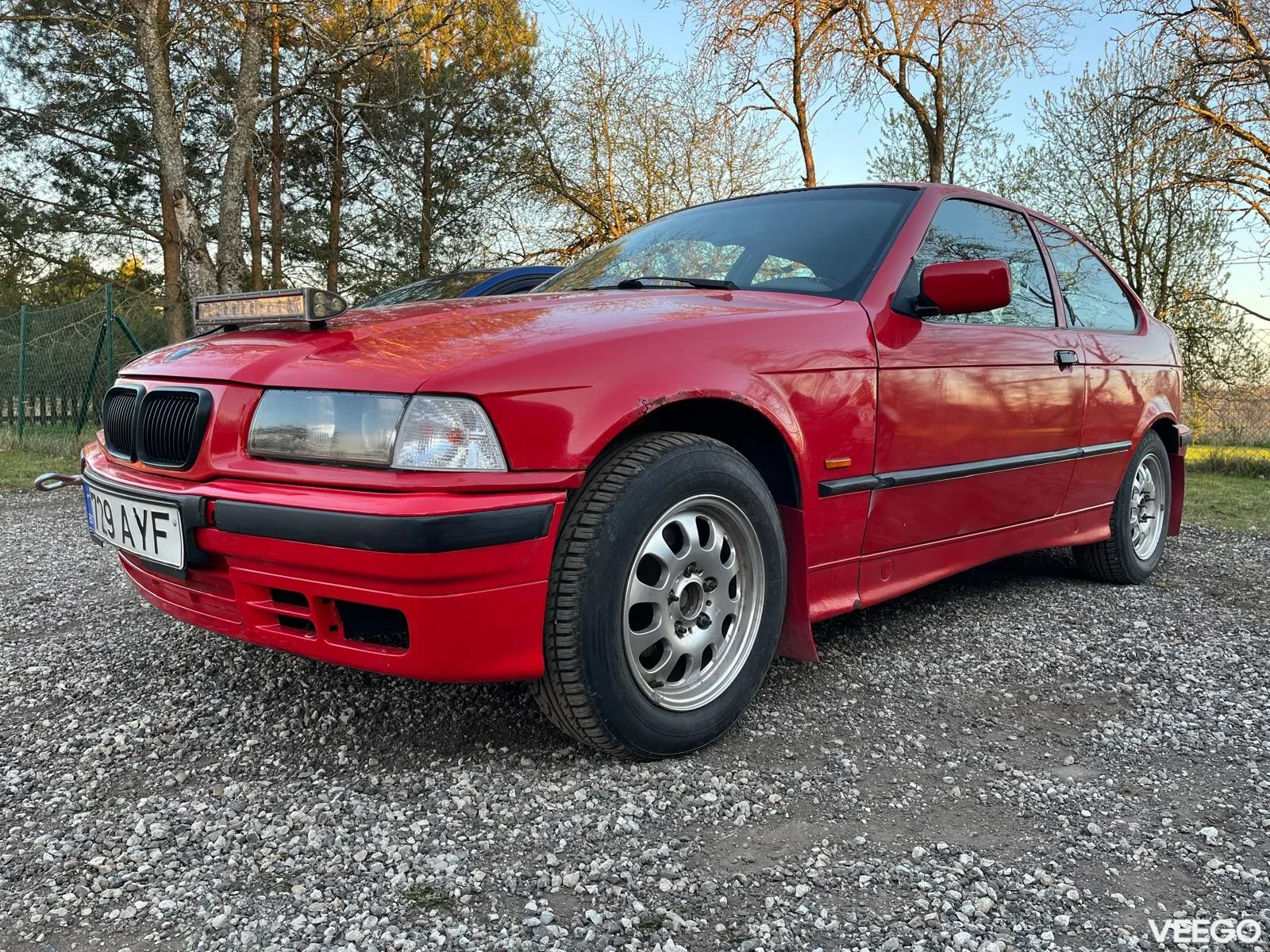 BMW 318 1.9 103kW