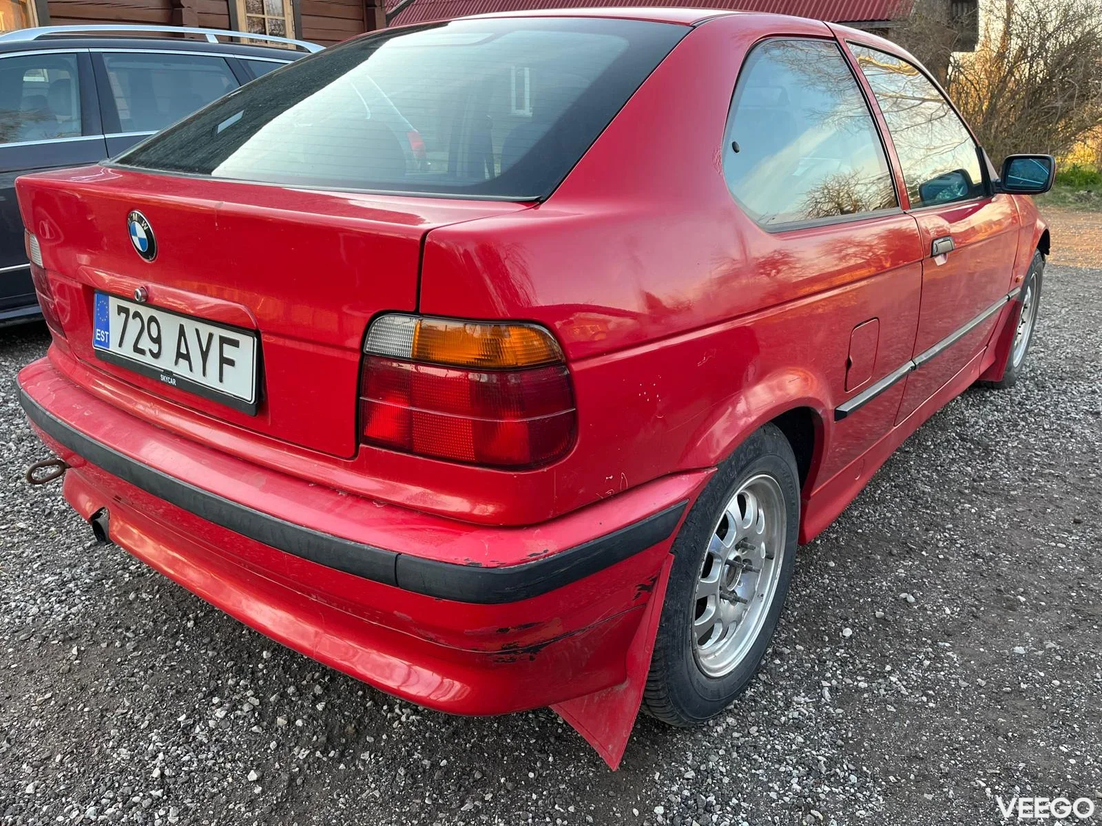 BMW 318 1.9 103kW