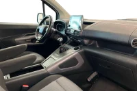 Toyota Proace City Long Double side door Family 1.5 96kW thumbnail