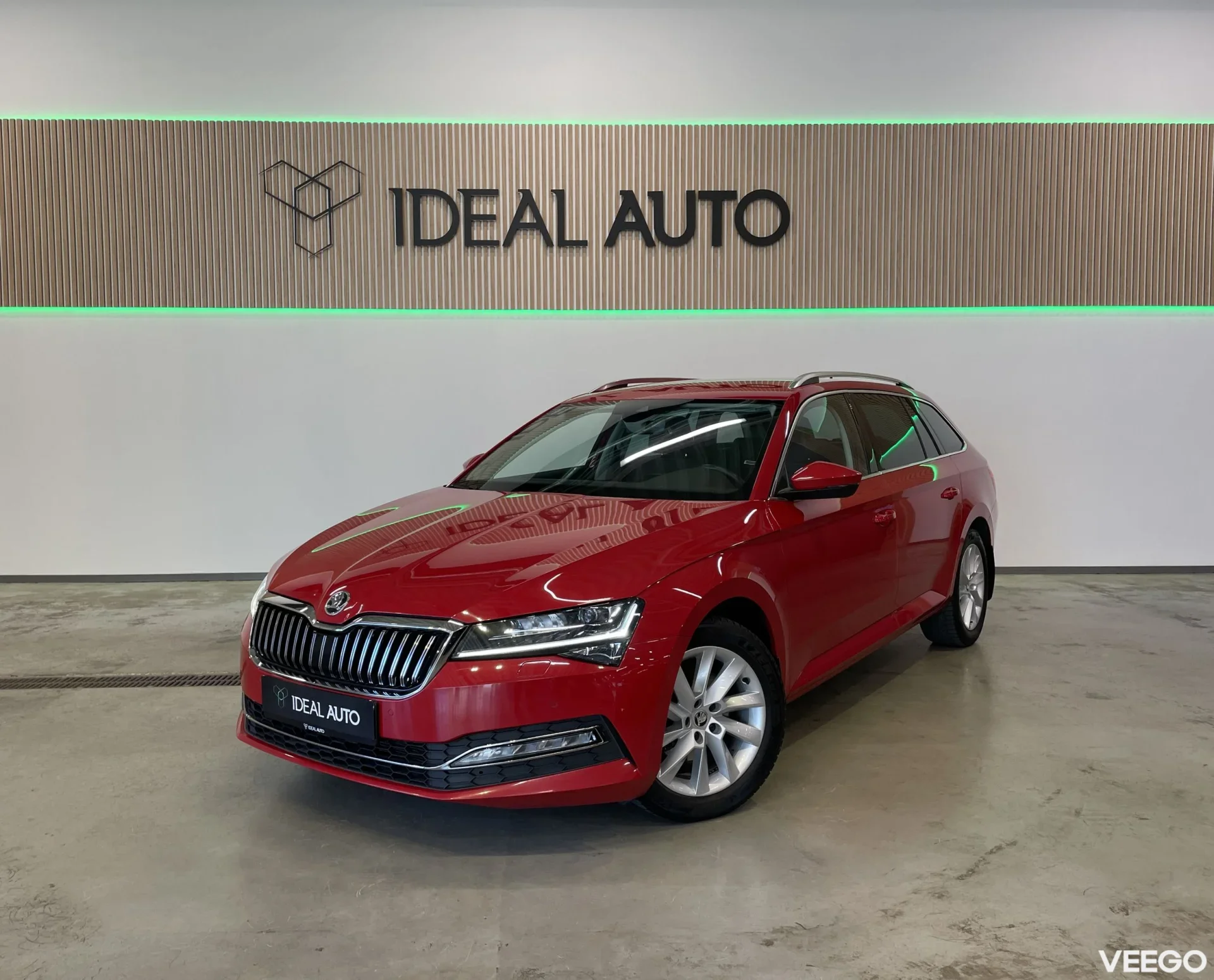 Skoda Superb Combi Elegance FL 110kW