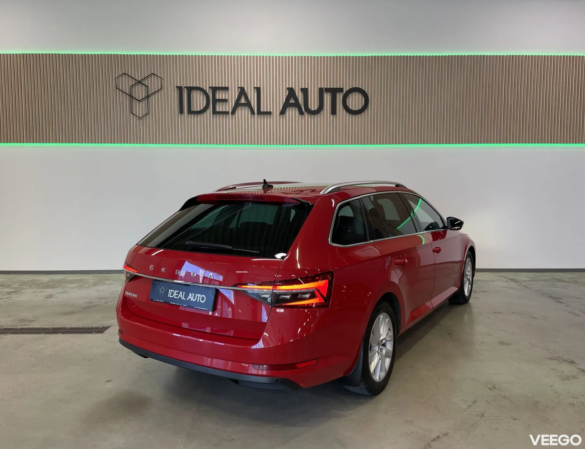 Skoda Superb Combi Elegance FL 110kW