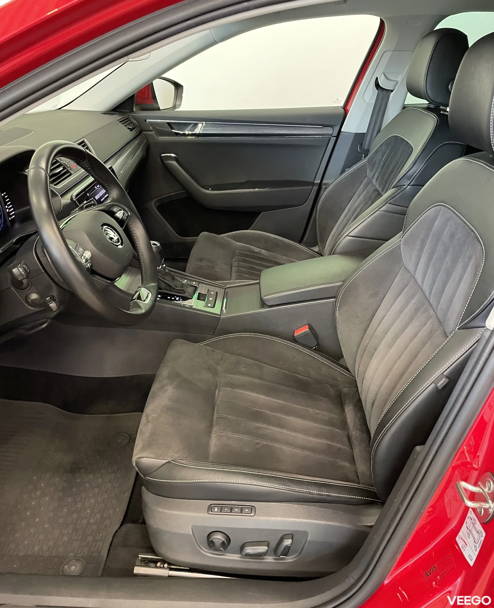 Skoda Superb Combi Elegance FL 110kW