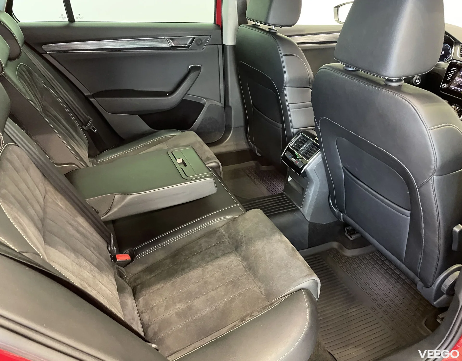 Skoda Superb Combi Elegance FL 110kW