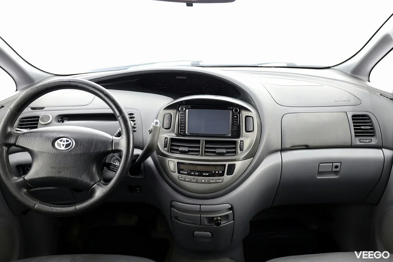 Toyota Previa 2.4 115kW