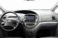 Toyota Previa 2.4 115kW thumbnail