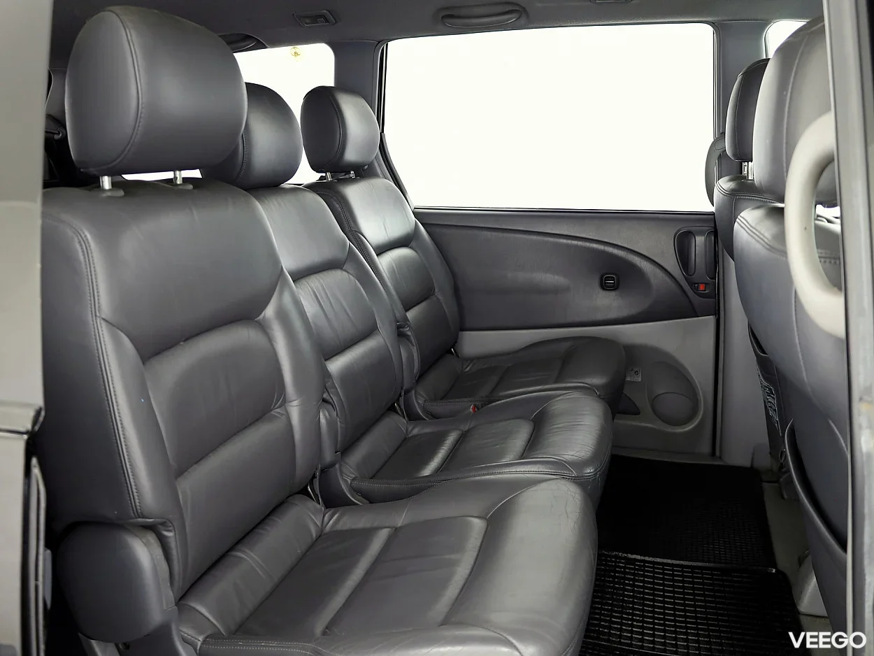 Toyota Previa 2.4 115kW