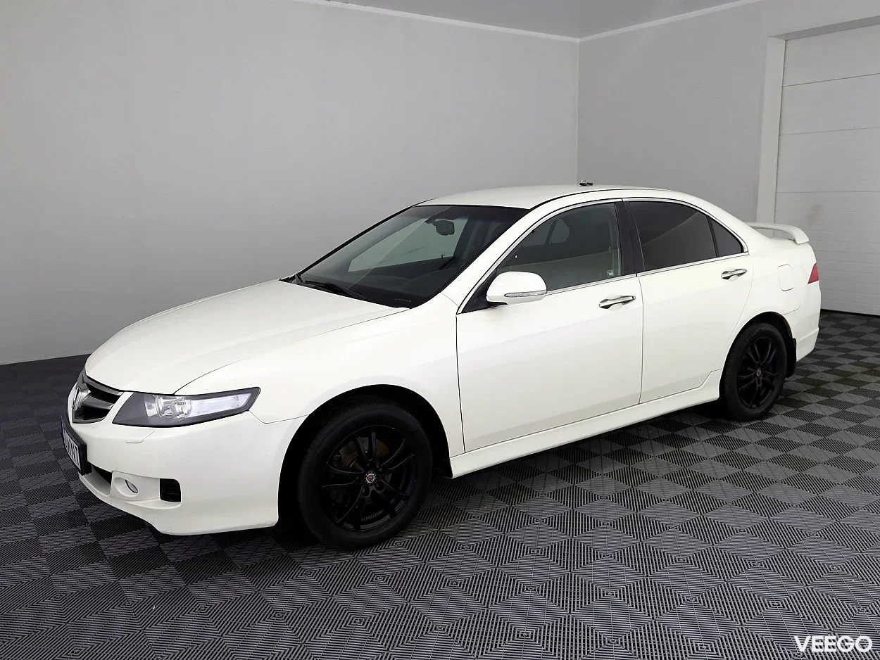 Honda Accord 2.0 114kW