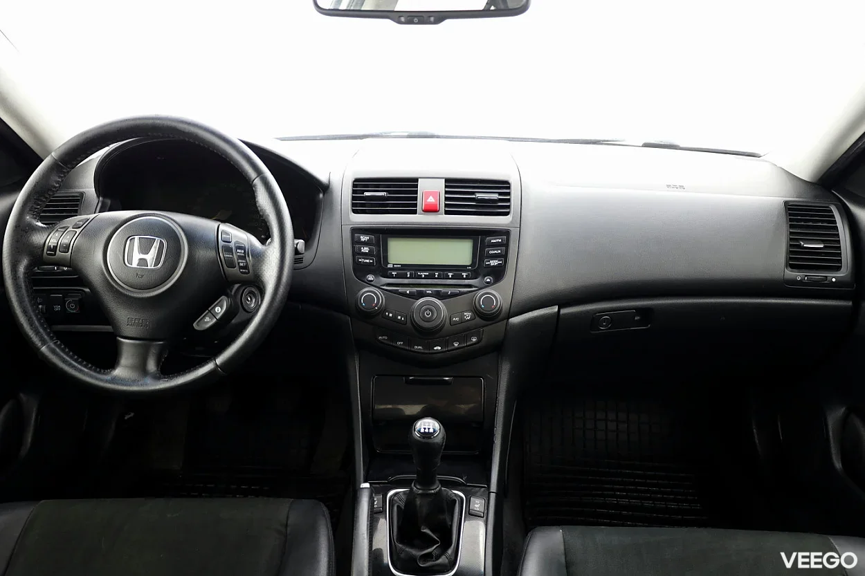 Honda Accord 2.0 114kW