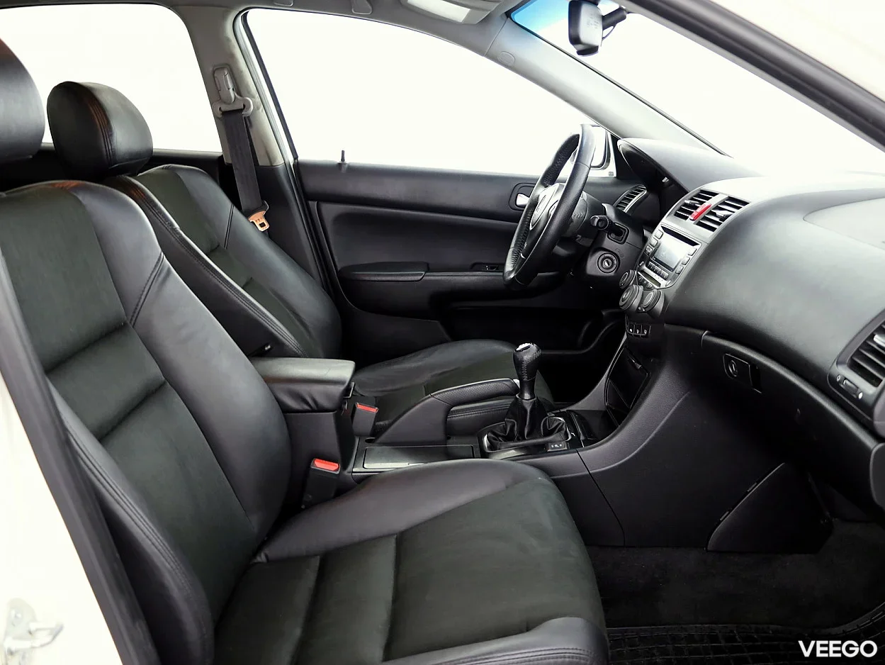 Honda Accord 2.0 114kW