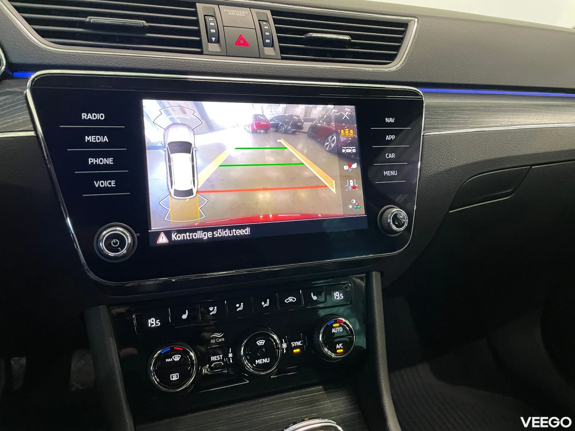 Skoda Superb Combi Elegance FL 110kW