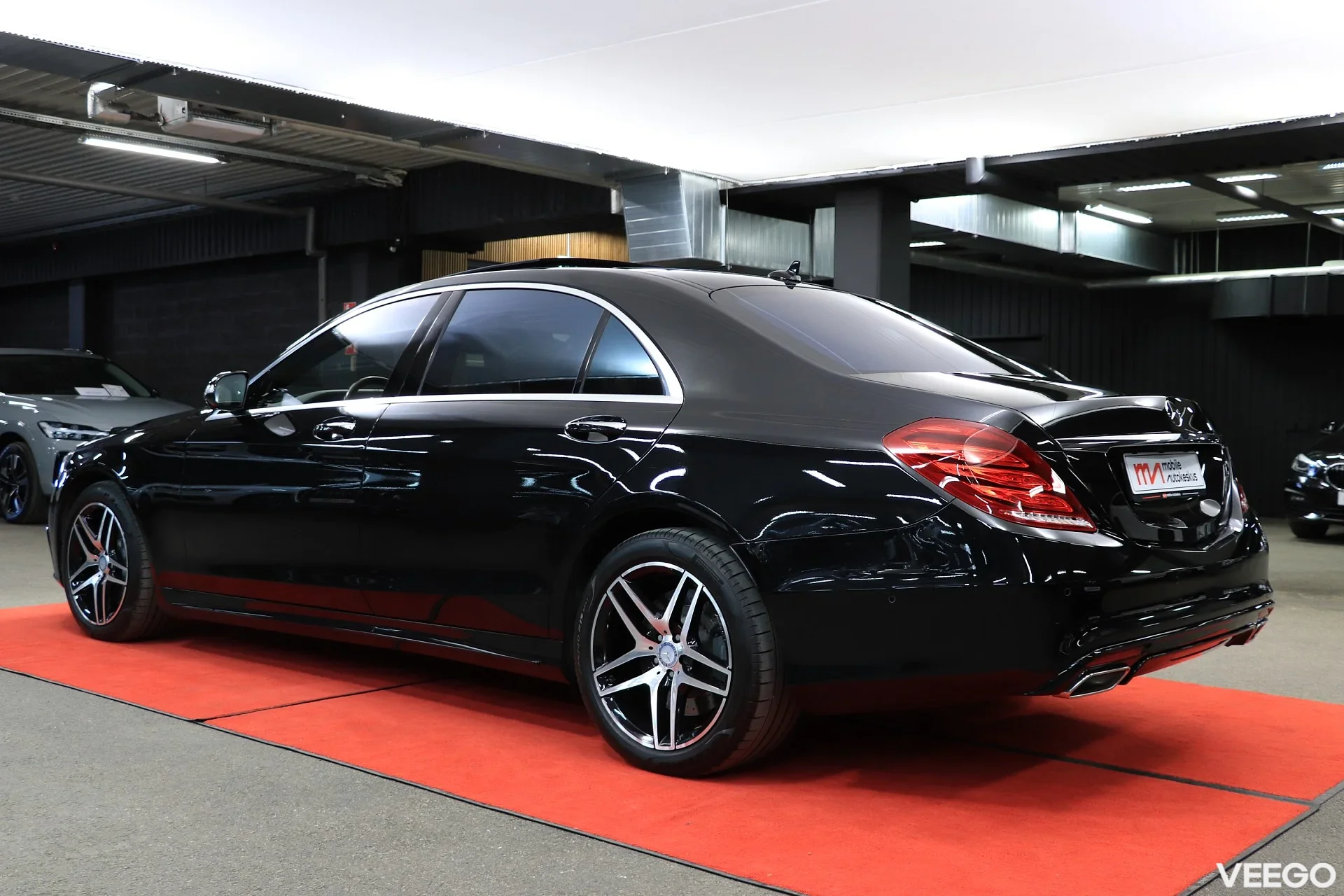 Mercedes-Benz S500 4.7 335kW
