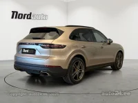 Porsche Cayenne E-Hybrid - 3 340kW thumbnail