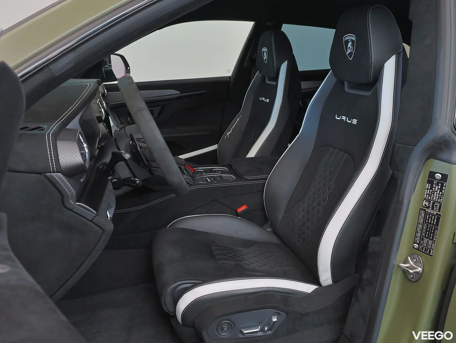 Lamborghini Urus Performante 490kW