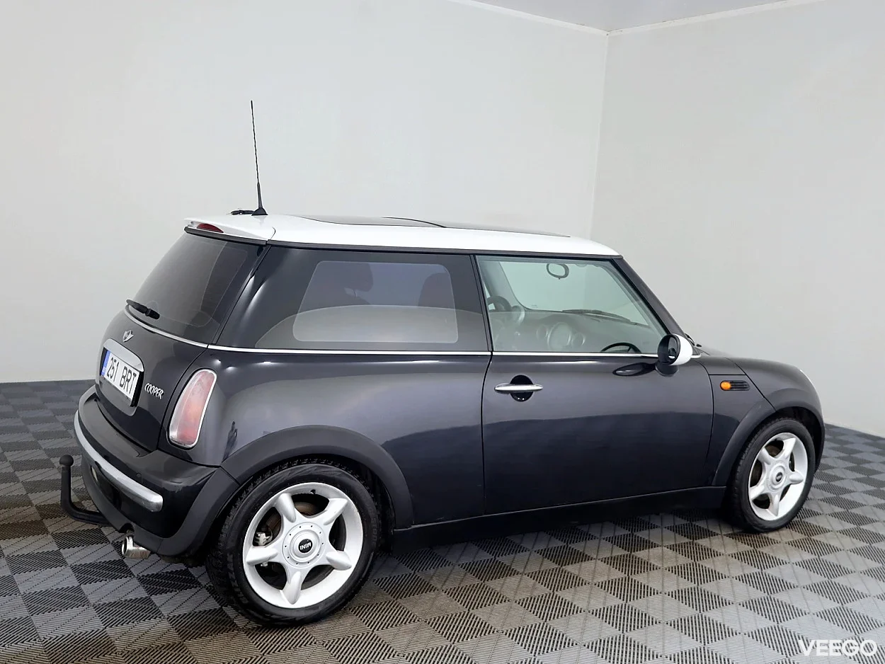Mini Cooper 1.6 85kW
