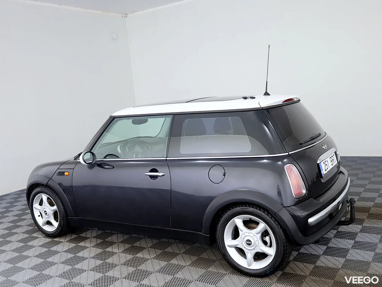Mini Cooper 1.6 85kW