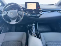 Toyota C-HR 72kW thumbnail