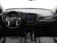 Mitsubishi Outlander 2 149kW thumbnail