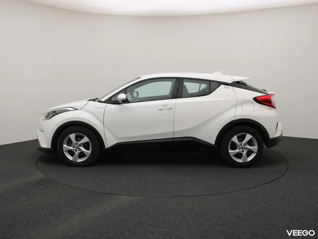 Toyota C-HR 1.8 90kW
