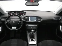 Peugeot 308 1.2 96kW thumbnail