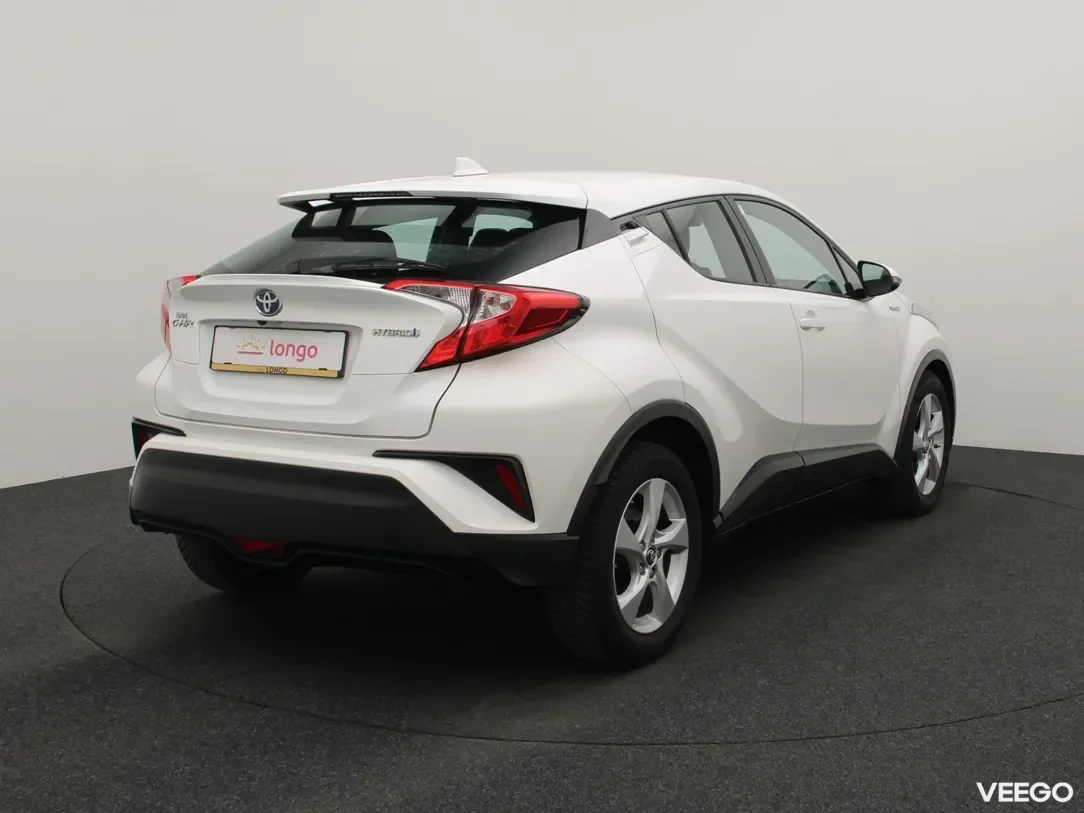 Toyota C-HR 1.8 90kW