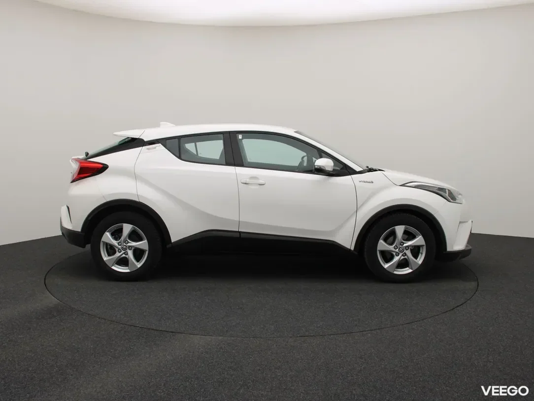 Toyota C-HR 1.8 90kW