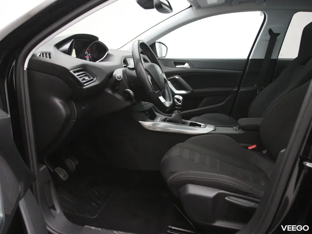 Peugeot 308 1.2 96kW