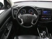 Mitsubishi Outlander 2 149kW thumbnail