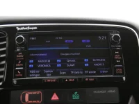 Mitsubishi Outlander 2 149kW thumbnail