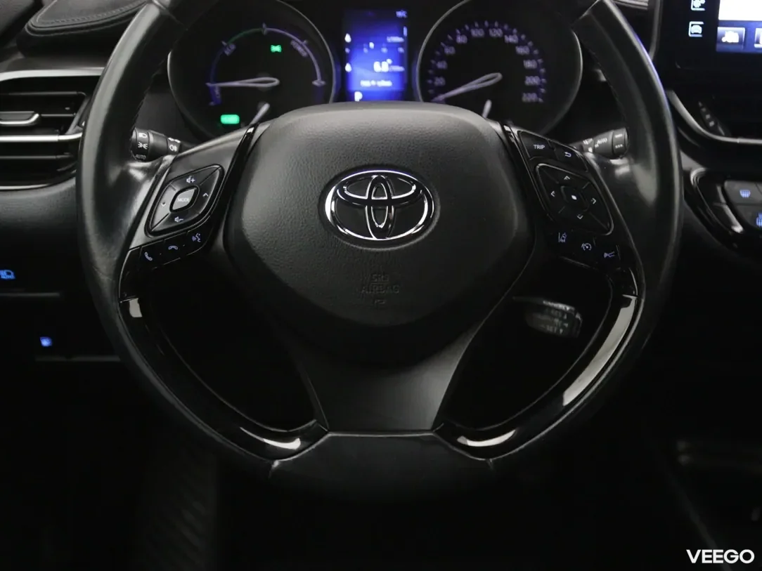 Toyota C-HR 1.8 90kW