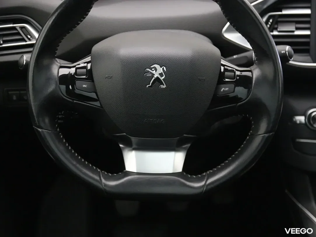 Peugeot 308 1.2 96kW