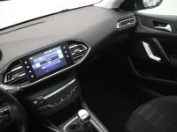 Peugeot 308 1.2 96kW thumbnail