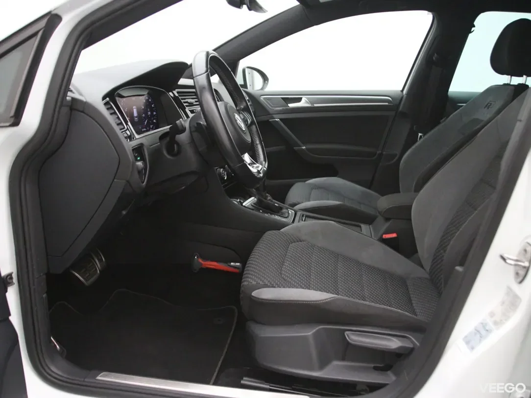 Volkswagen Golf 1.5 110kW