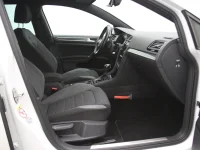 Volkswagen Golf 1.5 110kW thumbnail