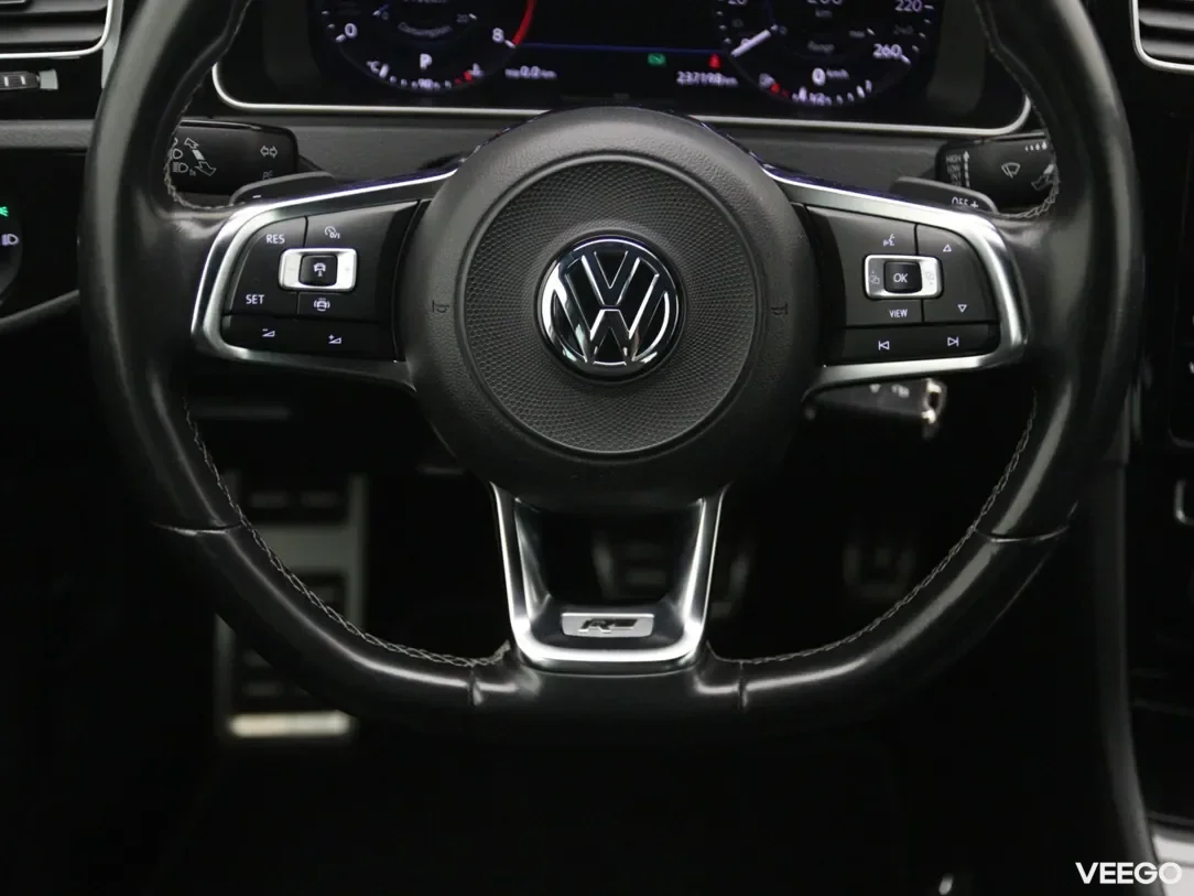 Volkswagen Golf 1.5 110kW