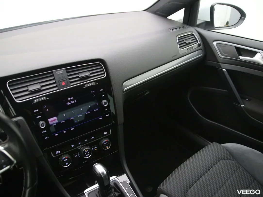 Volkswagen Golf 1.5 110kW