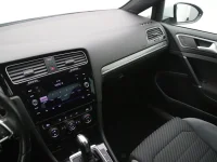 Volkswagen Golf 1.5 110kW thumbnail