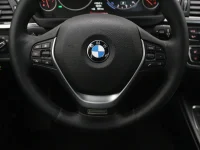 BMW 320 2 135kW thumbnail