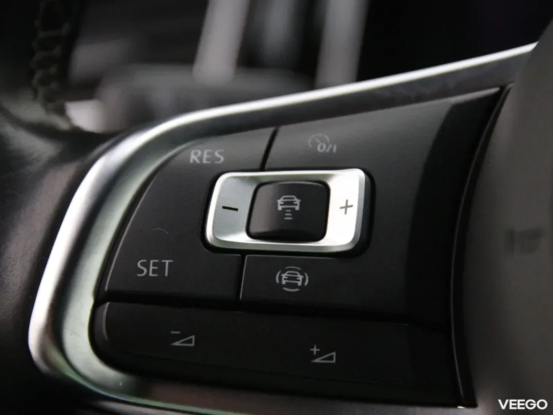 Volkswagen Golf 1.5 110kW