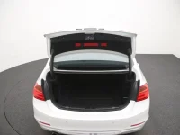 BMW 320 2 135kW thumbnail