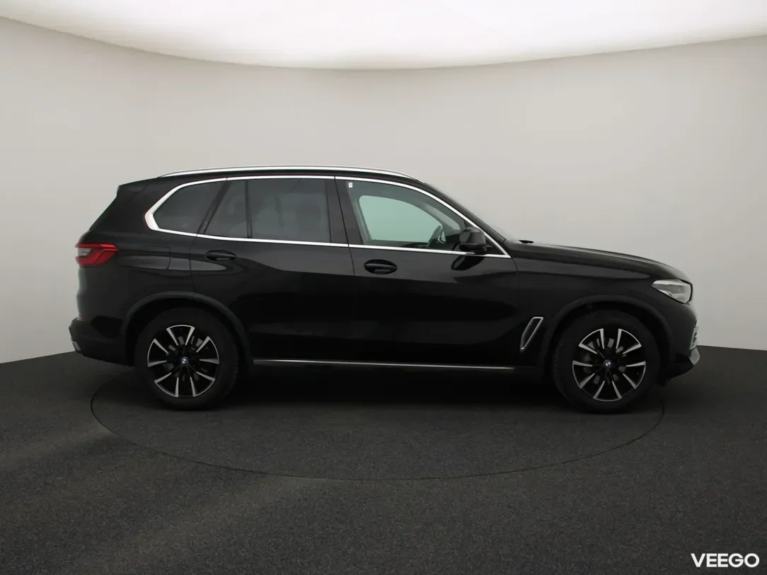 BMW X5 3 195kW