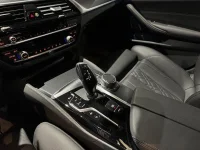 BMW 530 xDrive Touring M Sport Dragkrok Rattvärme Elstolar 215kW thumbnail