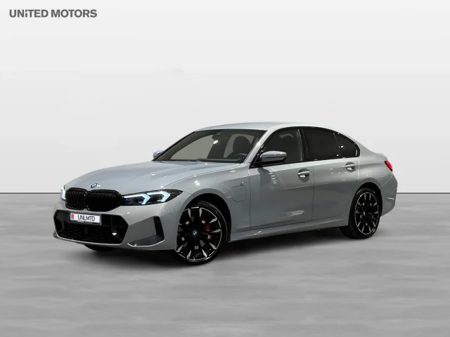 Image of BMW 330 xDrive Sedan M Sport Pro Drag AdptFartH H/K Comfort