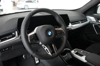 BMW X1 sDrive18i M Sport Drag H/K 18" Sportstol ParkAssist thumbnail