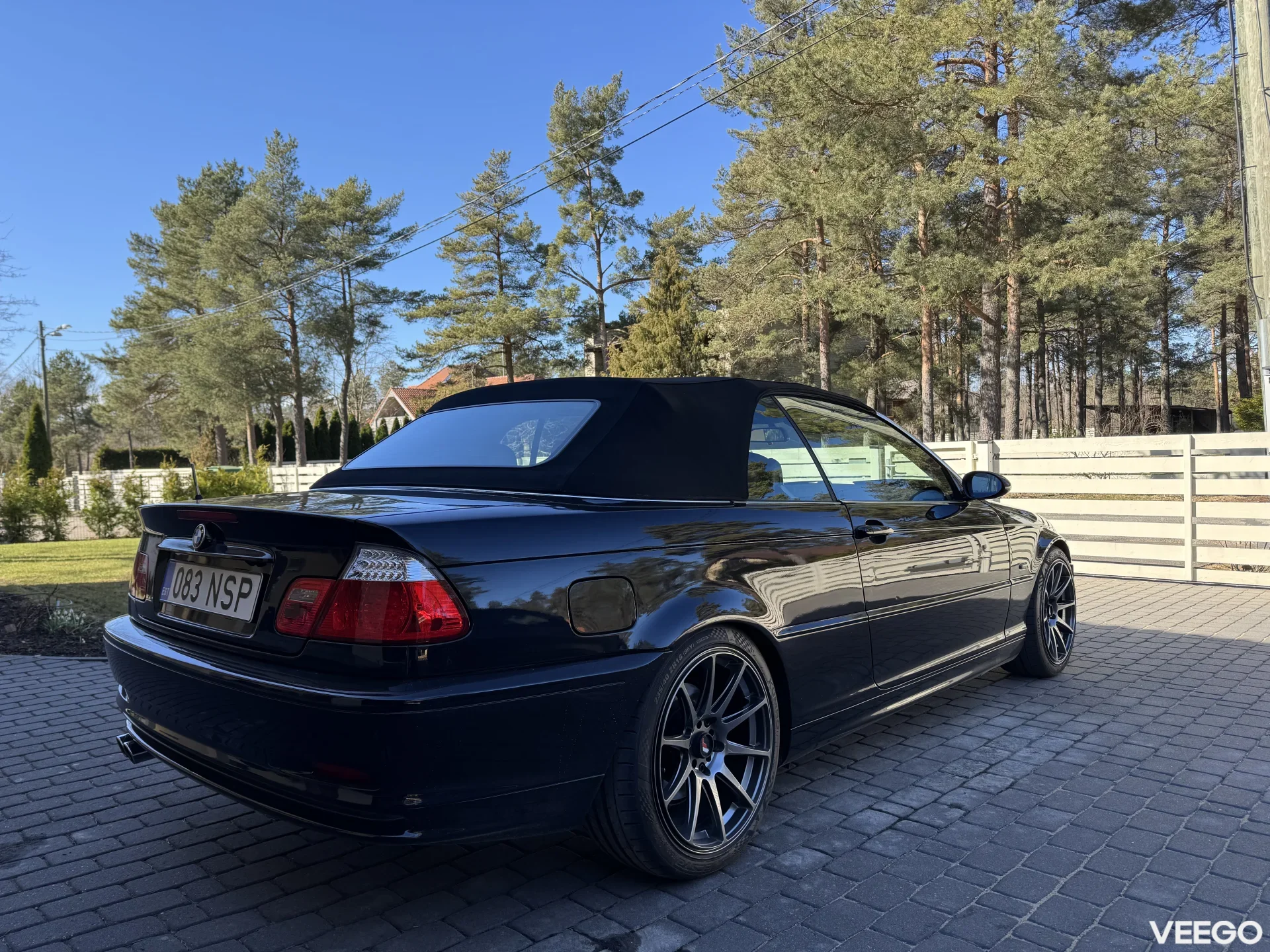 BMW 323 2.5 125kW