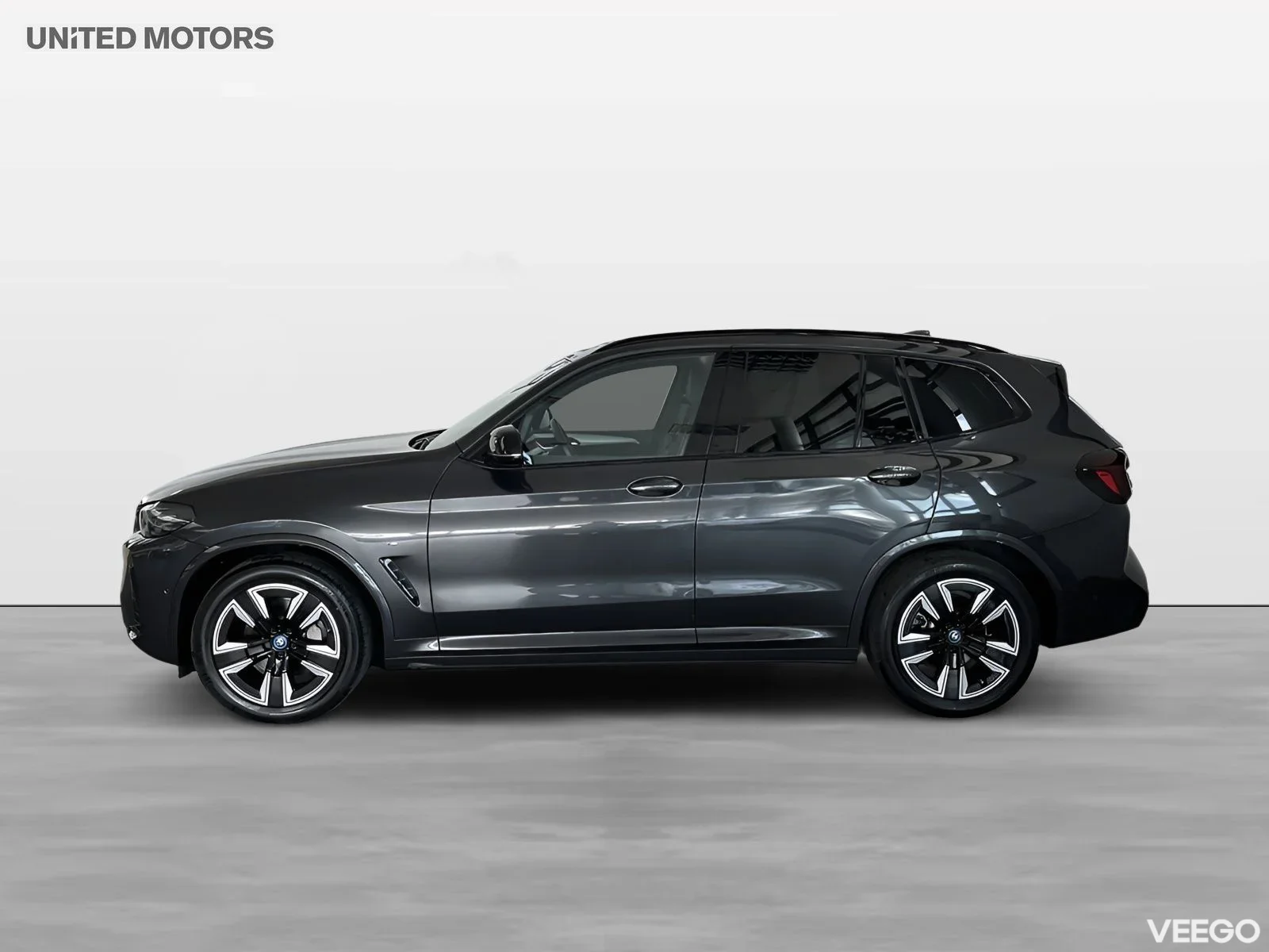 BMW iX3 Charged M Sport Drag Panorama Rattvärme Park Assist